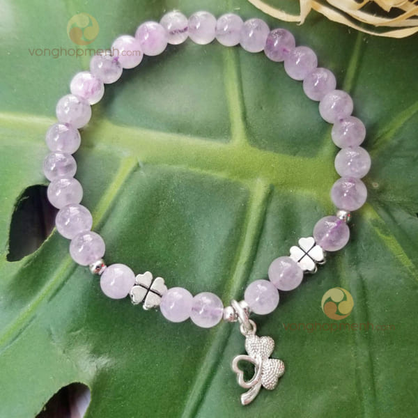 Vòng tay đá Thạch Anh Tím Nhạt mix charm cỏ 3 lá, 4 lá Bạc S925 - Vòng tay phong thủy