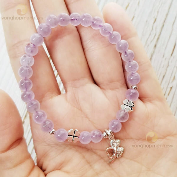 Vòng tay Thạch Anh Tím Nhạt 6 ly mix charm cỏ 3 lá, 4 lá Bạc S925 - Vòng phong thủy